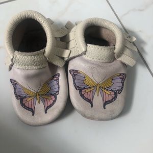 Freshly Picked Butterfly Moccasins size 4
